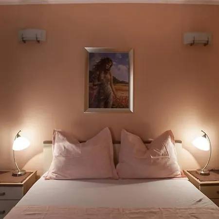 By The Sea Necujam, Solta - 13726 Apartament